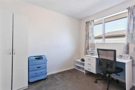 Photo of property in 2/74 Shands Road, Hornby South, Christchurch, 8042