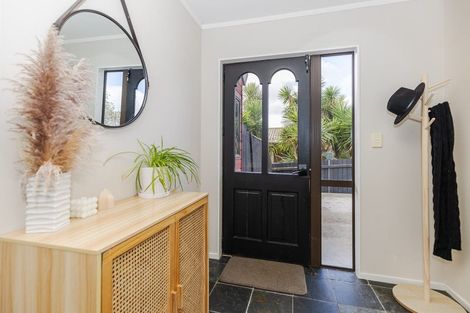 Photo of property in 18 Bartholomew Drive, Nawton, Hamilton, 3200