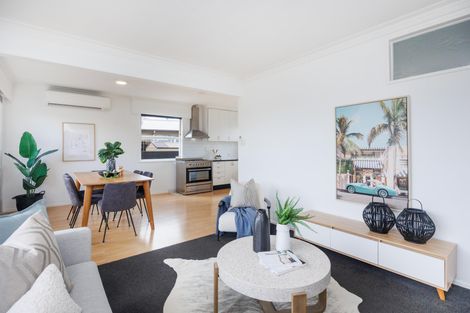 Photo of property in 36 Winston Avenue, Hokowhitu, Palmerston North, 4410