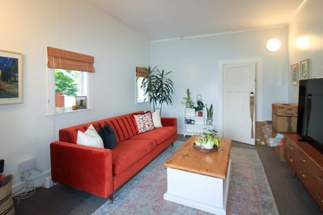 Photo of property in 37a Grafton Road, Roseneath, Wellington, 6011