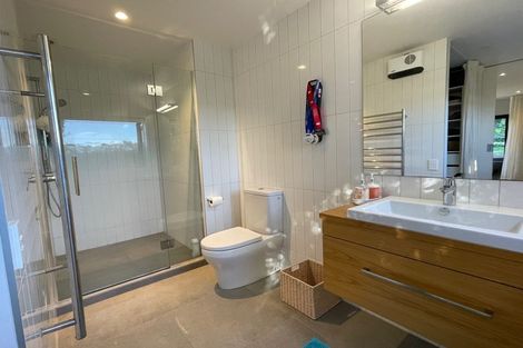Photo of property in 1/1 Commodore Parry Road, Castor Bay, Auckland, 0620