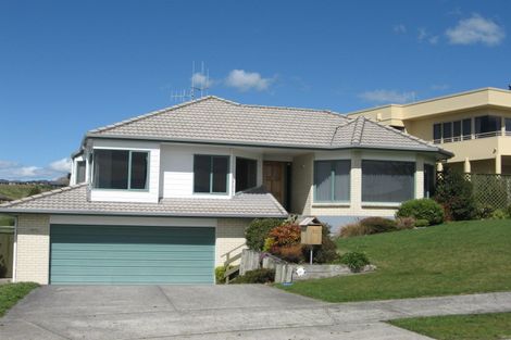 Photo of property in 51 Homestead Place, Welcome Bay, Tauranga, 3112