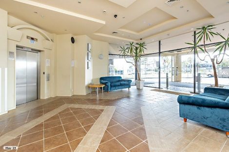 Photo of property in The Rennaissance, 11h/18 Ronwood Avenue, Manukau, Auckland, 2104