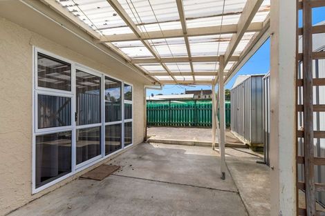 Photo of property in 38 Manuka Street, Castlecliff, Whanganui, 4501