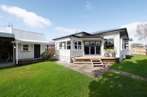 Photo of property in 77 Te Aroha Street, Hamilton East, Hamilton, 3216