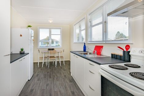 Photo of property in 19 Arbroath Avenue, Flaxmere, Hastings, 4120