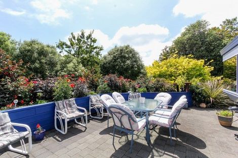 Photo of property in 40b Karina Road, Merrilands, New Plymouth, 4312