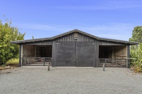 Photo of property in 239 Tangihua Road, Maungakaramea, Whangarei, 0178