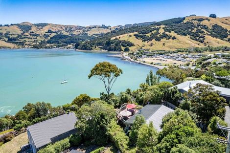 Photo of property in 8 Bayview Crescent, Duvauchelle, 7581