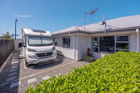 Photo of property in 15 Waimakariri Drive, Awatoto, Napier, 4110