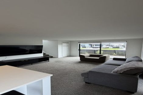 Photo of property in 2 Rose Lane, Papamoa, 3118
