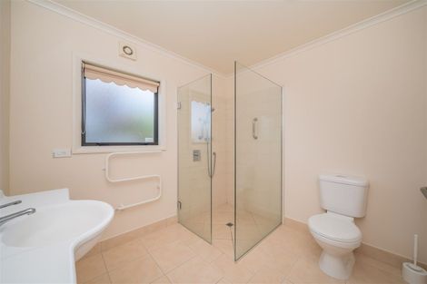 Photo of property in 6 Virginia Grove, Milson, Palmerston North, 4414
