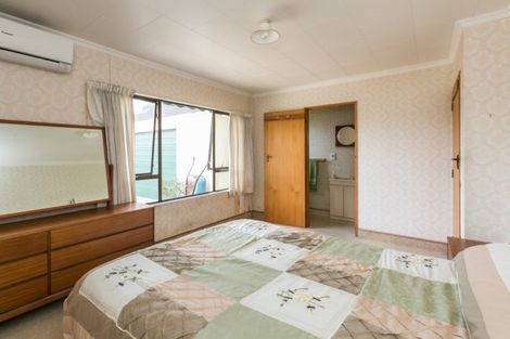 Photo of property in 11 Rush Place, Havelock North, 4130