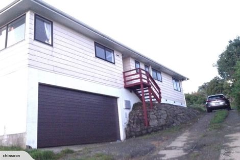 Photo of property in 162 Newlands Road, Newlands, Wellington, 6037