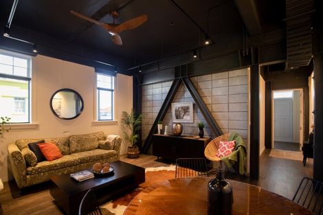 Photo of property in 127 Saint Aubyn Street, New Plymouth, 4310