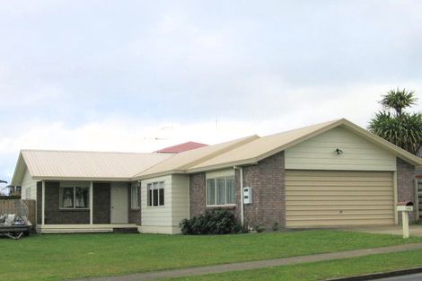 Photo of property in 44 Dixon Road, Fitzroy, Hamilton, 3206