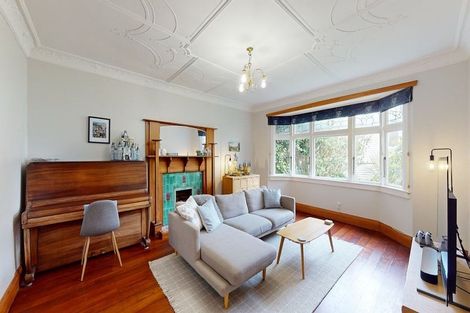 Photo of property in 181 Melbourne Road, Island Bay, Wellington, 6023