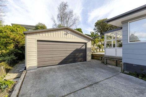 Photo of property in 29 Kenmore Street, Westown, New Plymouth, 4310
