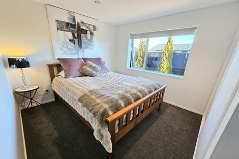 Photo of property in 32 Whakatipu Street, Pegasus, 7612