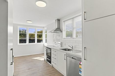 Photo of property in 61 Parsons Street, Frankleigh Park, New Plymouth, 4310