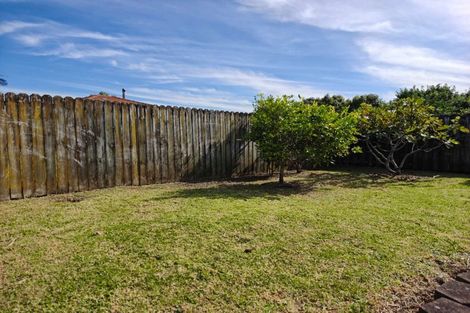 Photo of property in 19a Martin Jugum Lane, Ranui, Auckland, 0612