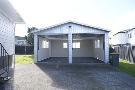 Photo of property in 39 Court Town Close, Mangere, Auckland, 2022