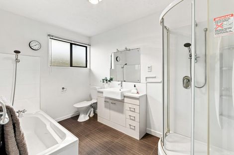 Photo of property in 56 Grimseys Road, Redwood, Christchurch, 8051