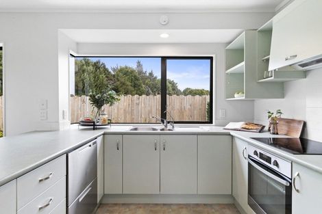 Photo of property in 8 Morestead Avenue, Huntington Park, Auckland, 2013