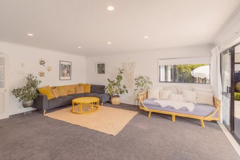 Photo of property in 10 Glastonbury Drive, Burwood, Christchurch, 8083