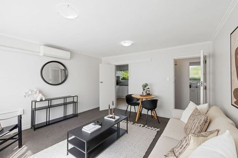 Photo of property in 2/121a Papanui Road, Merivale, Christchurch, 8014