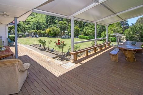 Photo of property in 5517 Masterton Castlepoint Road, Tinui, Masterton, 5889