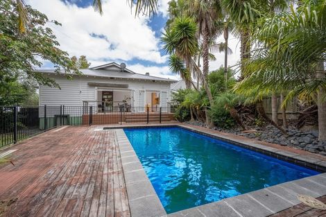 Photo of property in 84 Williamson Avenue, Grey Lynn, Auckland, 1021