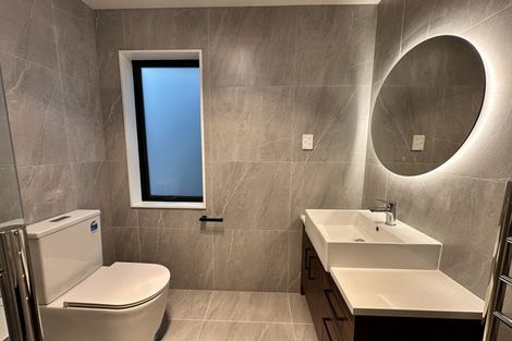 Photo of property in 14d Serjeant Street, Henderson, Auckland, 0612