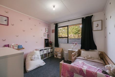Photo of property in 59 Crewe Crescent, Hokowhitu, Palmerston North, 4410