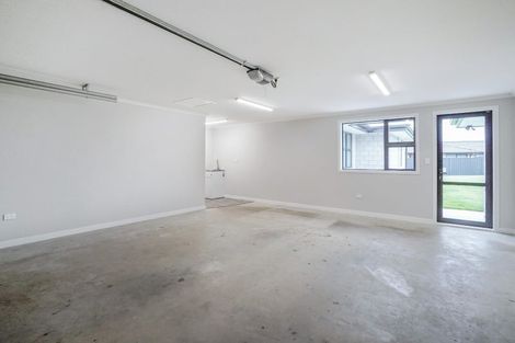 Photo of property in 15 Chatham Rise, Seaward Bush, Invercargill, 9812