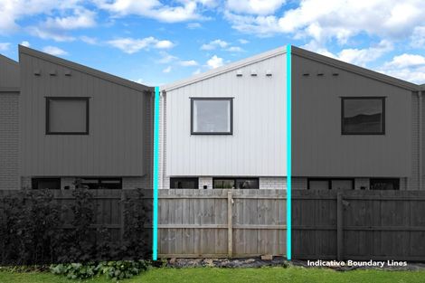 Photo of property in 4/29 Normandy Place, Henderson, Auckland, 0610