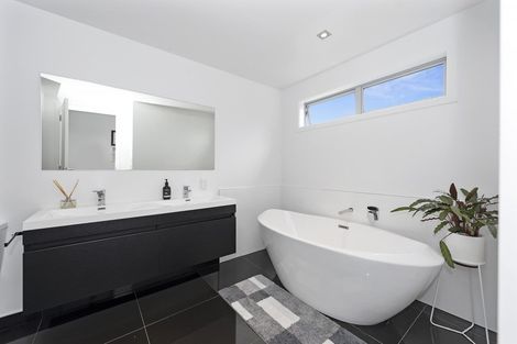 Photo of property in 13 Bos Crescent, Flagstaff, Hamilton, 3210