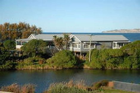 Photo of property in 21 Gaskin Place, Haumoana, 4102