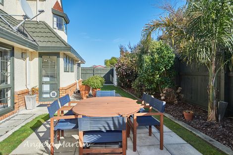 Photo of property in 7 Carow Street, Palmerston North, 4410