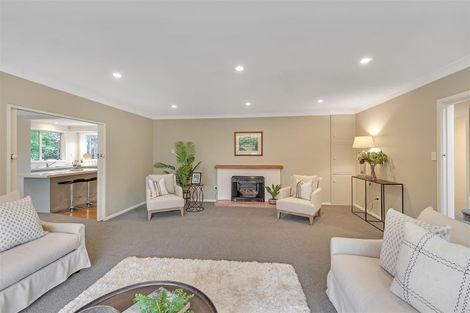 Photo of property in 21 Kirkwood Avenue, Upper Riccarton, Christchurch, 8041