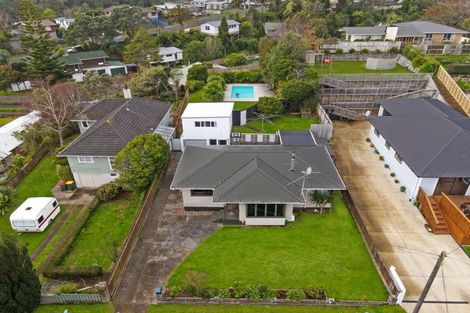 Photo of property in 57 Awanui Street, Merrilands, New Plymouth, 4312