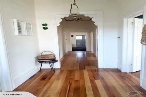 Photo of property in 4 Fife Street, Durie Hill, Whanganui, 4500