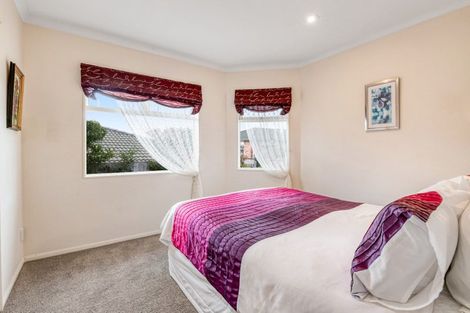 Photo of property in 16 Elan Place, Stanmore Bay, Whangaparaoa, 0932