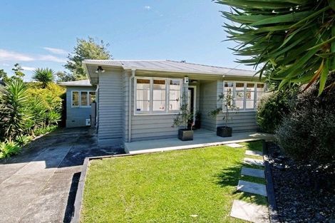Photo of property in 1/35 Tirotai Crescent, Westmere, Auckland, 1022