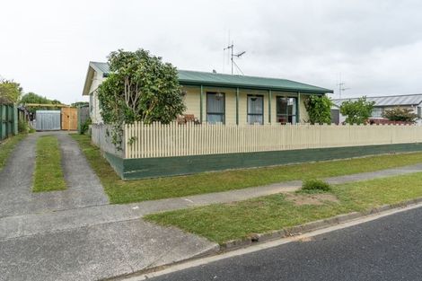 Photo of property in 5 Aileen Place, Nawton, Hamilton, 3200