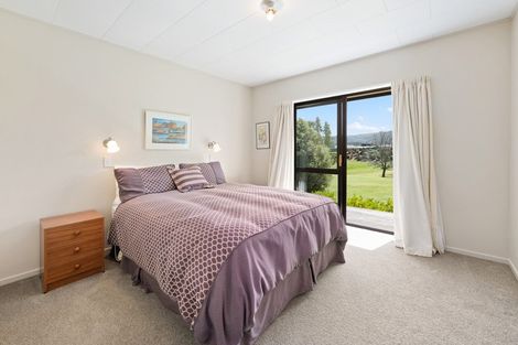 Photo of property in 72 Kinloch Road, Kinloch, Taupo, 3377