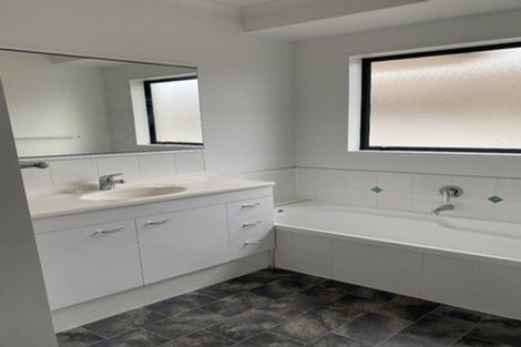 Photo of property in 20 Stamford Place, Ohauiti, Tauranga, 3112