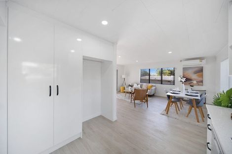 Photo of property in 2/230 Finlayson Avenue, Clendon Park, Auckland, 2103