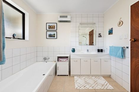 Photo of property in 14 Anglesea Street, Renwick, 7204