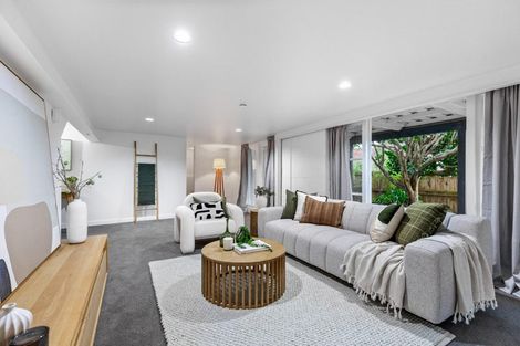 Photo of property in 101 Royal Road, Massey, Auckland, 0614
